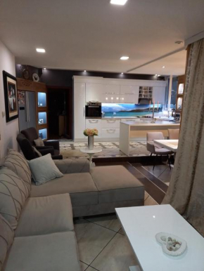 Maja Lux apartment, Novi Sad